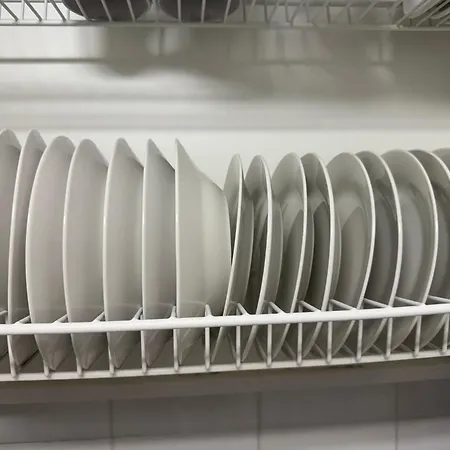 Albir Adventino アパート *